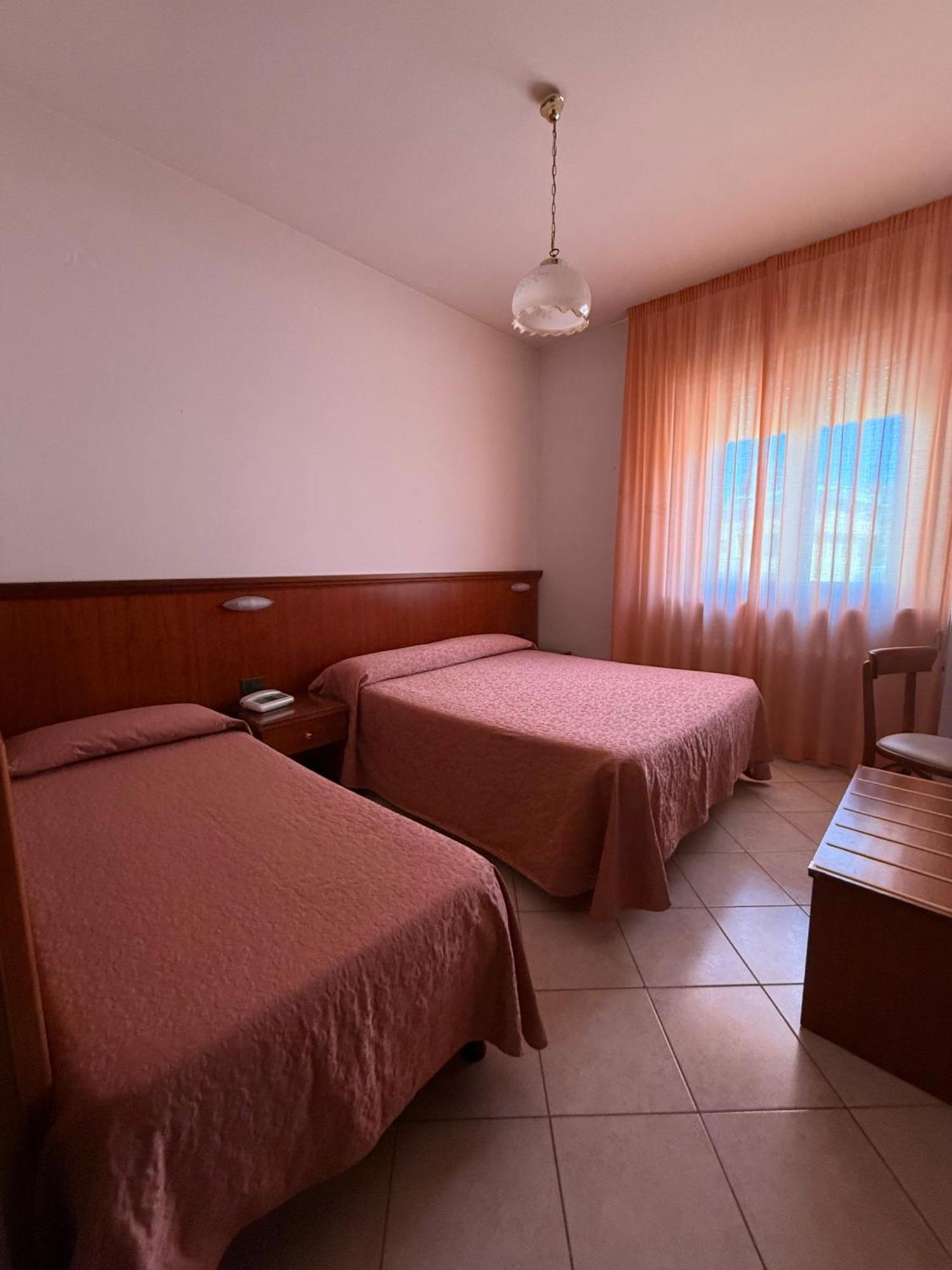Grifone Hotel Perugia Eksteriør billede